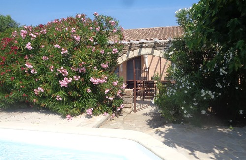 Floure Villa | Villa with private pool 15 min from Carcassonne, 5 min from the Canal du Midi