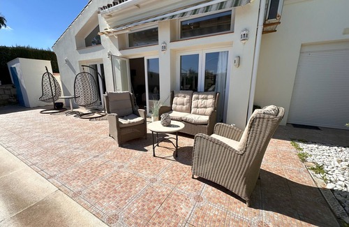 Castillo de Sabinillas House | villa with private swimming pool in duquesa