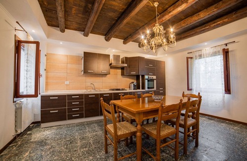 Taglio di Po House | Villa with shared pool between Ferrara and Venezia