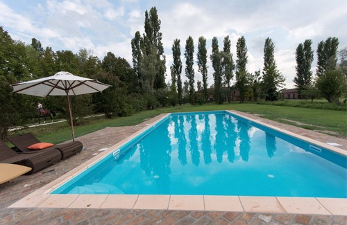 Taglio di Po House | Villa with shared pool between Ferrara and Venezia