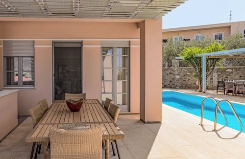 Posidonia House | Villa Zoi with Pool - Sunset & Sea Views in Poseidonia, Syros