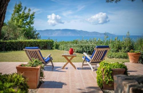 Cala Piccola Villa | Villaflair - La Rondine sul Mare