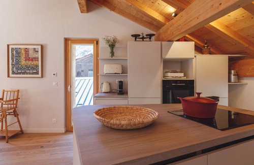 Champagny-en-Vanoise Ski Chalet | Village house 220m² - 6 bedrooms 12 to 17 sleeps - Champagny en Vanoise