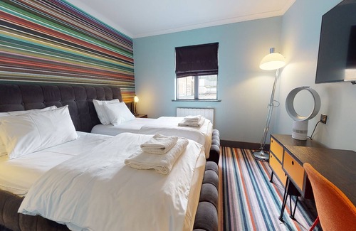 Maidstone Hotel | Village Hotel Maidstone