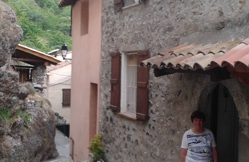 Pierlas Condo | village Mountain, village Mountain