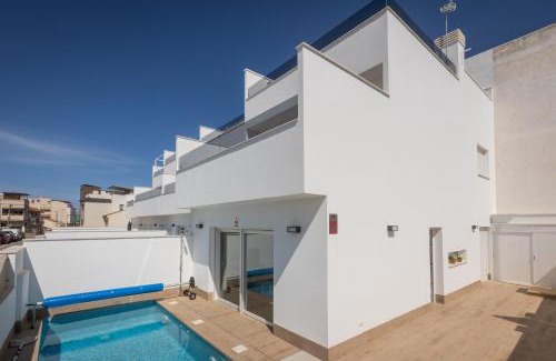 Los Cuarteros House | Villas Mar y Baleares - 16p - 12 beds - private pools