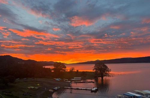 El Fosforo Bed & Breakfast | Villas Paradise Arenal Volcano Lake View