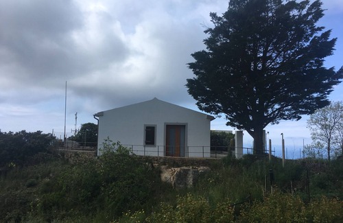Giglio Castello House | Villino Gigliese for rent-Independent villa with parking space