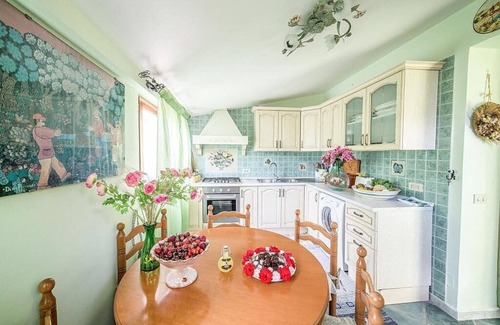 Schiazzano Villa | Villino Zoe: A graceful cottage surrounded by a lemon and orange garden, with Free WI-FI.