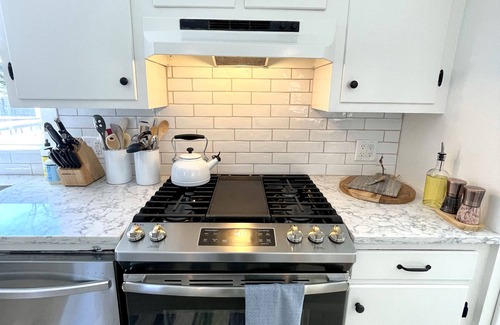 Oak Bluffs House | *Vineyard Vacation Retreat* -3 BR