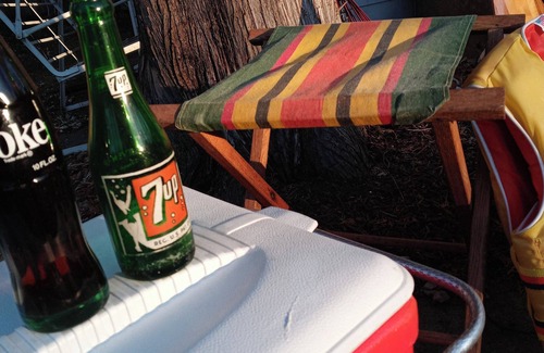 Big Lake House | Vintage Camper Trailer - lakeside site 1 hour from Minneapolis St. Paul Glamping