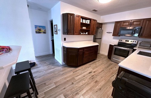 Indian Rocks Beach Villa | Vintage Florida Beach Cottage, one block to the sand of Indian Rocks Beach FL