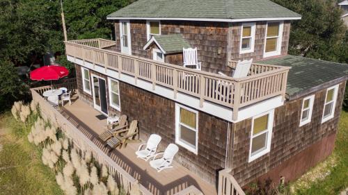 Duck House | Vintage OBX