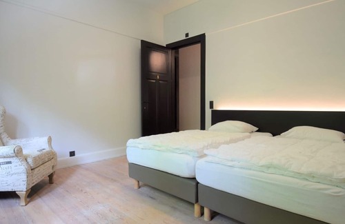 Creppe Villa | Vintage Villa with Jacuzzi and Infrared Sauna
