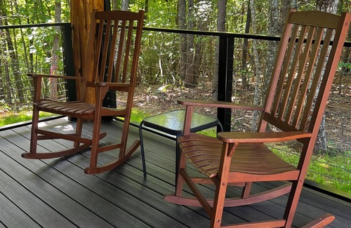 Thurmond Cottage | Viognier-Newly Constructed Cottage at Jones von Drehle with Master Suite