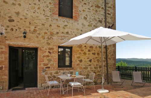 Monte Antico Alto Apartment | Violapo al Castello by Interhome