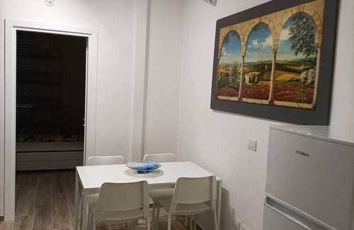 Parma City Centre Apartment | Violet Apartment - Parma