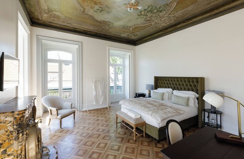 Penha de Franca Hotel | Viscount Master Suite in Palácio do Visconde - 2