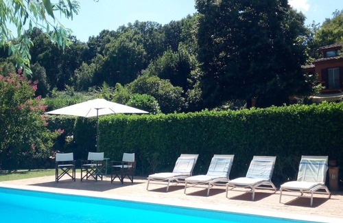Campagnano di Roma House | Visit Rome and then lie in salt water pool to cool down! 3 golf courses nearby