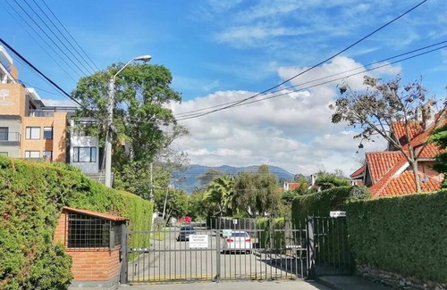 Cuenca House | Vista al jardín - 10min Centro - Parking - Fast Wifi