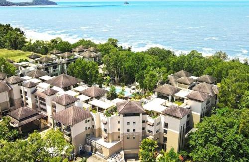 Palm Cove Apartment | Vista Bleu - King Suite at Temple Resort