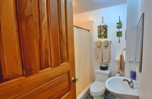 Ciudad Colon Hotel | Vista Canyon Inn