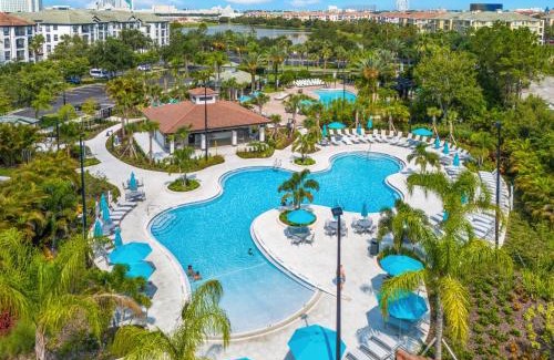 Florida Central Atlantic Coast Apartment | Vista Cay at Epic Universe - Standard 3 bedroom penthouse