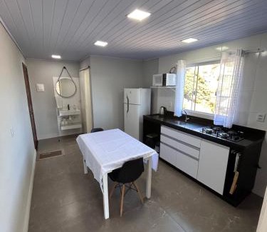 Tres Pinheiros Apartment | Vista da Serra.