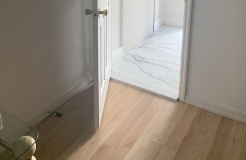 Vista East Apartment | Vista Lake Private Studio Entrance