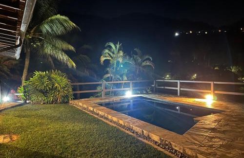 Portogalo House | Vista Mar em Angra Casa Com Piscina Pet Friendly