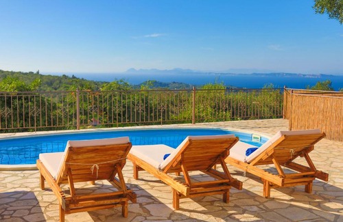 Paxos Villa | Vista Mare Isavros