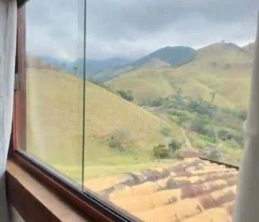 Piquete House | Vista para Pico dos Marins