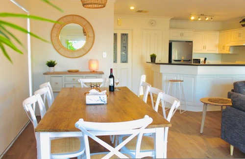 Victor Harbor Apartment | Vista Victor Harbor Beachfront Apartment no 4