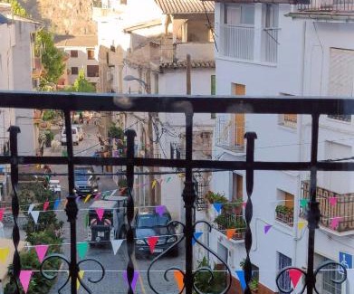 Guejar Sierra Apartment | Vivienda en El Centro de Guejar Sierra