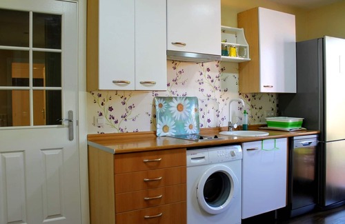 Villamayor House | Vivienda Unifamiliar, con Piscina y Amplio Jardín. A 10 Minutos de Salamanca