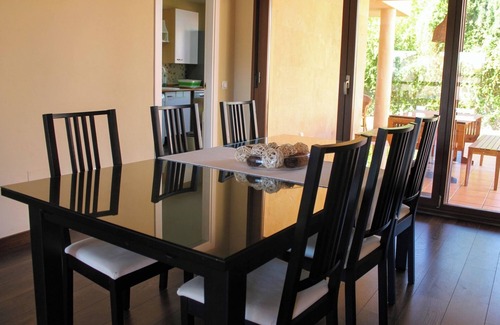 Villamayor House | Vivienda Unifamiliar, con Piscina y Amplio Jardín. A 10 Minutos de Salamanca