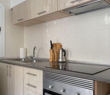 La Roqueta Apartment | Vlc Center 4 Room Apartment