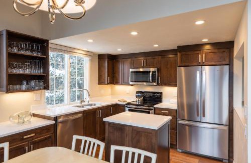 Vail Apartment | Vorlaufer by Vail Realty