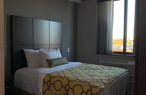 Queens Hotel | Voyage Hotel