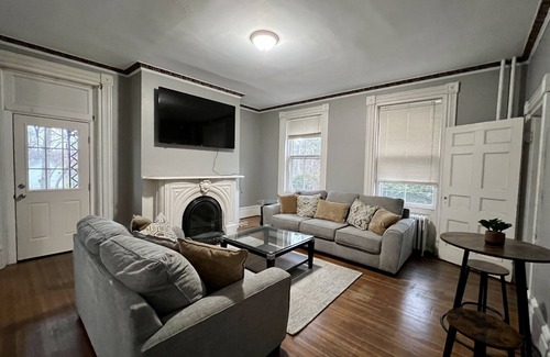 Palmyra Apartment | VRBO BY NICK IN HISTORIC PALMYRA WITH AN INGROUND POOL AND PRIVATE PORCH