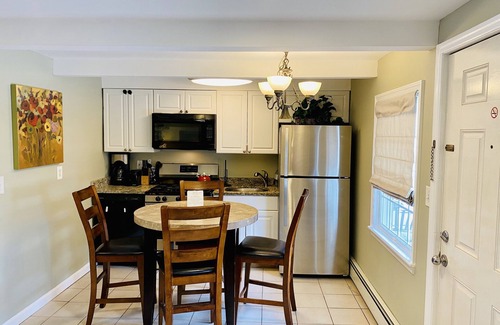 Seaside Heights Apartment | VRBO PREMIER HOST LISTING - 1 BR SUITE- SLP 4 - TWO POOLS. Full Kit & Liv Rm