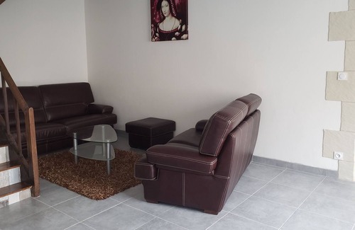 Saint-Romain-sur-Cher House | Vrbo Property