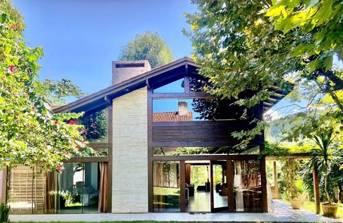 Estaleiro House | Vrbo Property