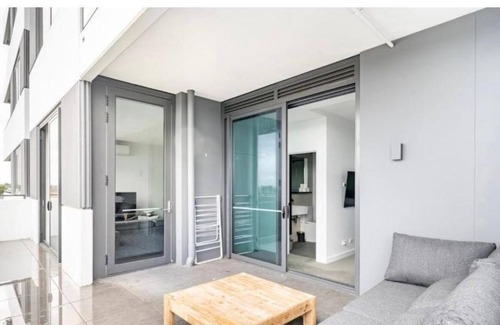 Clayton South Apartment | Vrbo Property