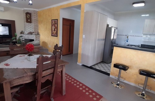 Salto de Pirapora House | Vrbo Property