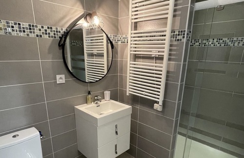 Louey House | Vrbo Property