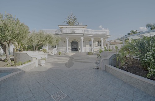 Campofelice di Roccella Villa | Vrbo Property