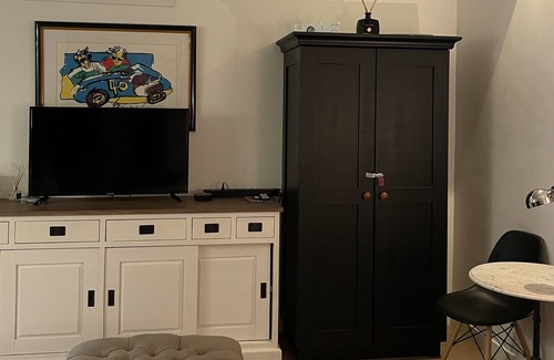 Binnenstad Apartment | Vrbo Property