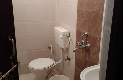 Vrindavan Apartment | VRINDAVAN APARTMENT FOR RENT