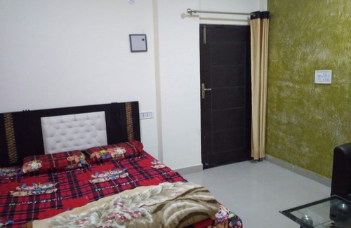 Vrindavan Apartment | VRINDAVAN APARTMENT FOR RENT